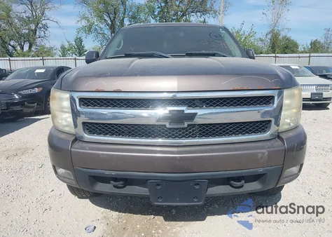 2008 Chevrolet Silverado 1500 Ltz z USA, uszkodzony, nr VIN 2GCEK13JX81331226